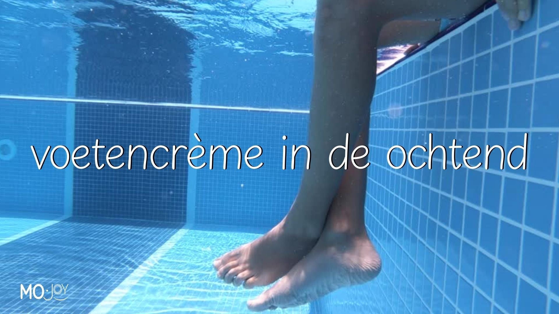 Voetencrème in de ochtend